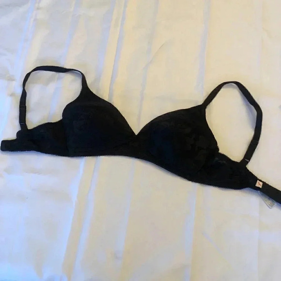 Wacoal Awareness Non-Wire Contour Bra Soft Cup Black 34A 856167 Size: 34D - Picture 2 of 8